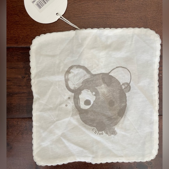 Chloé Onesie and matching Burp Cloth - Picture 2 of 7